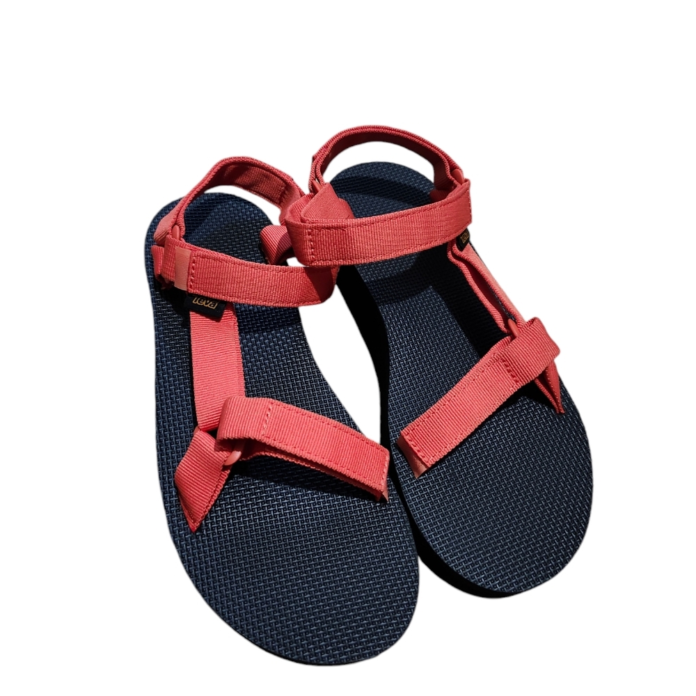 Teva Platform Sandals  - 10 Summer Beach Sand Vacation Cruise